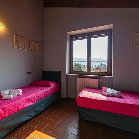 Wine & Ginger - Luxury X8 * Monticelli Brusati